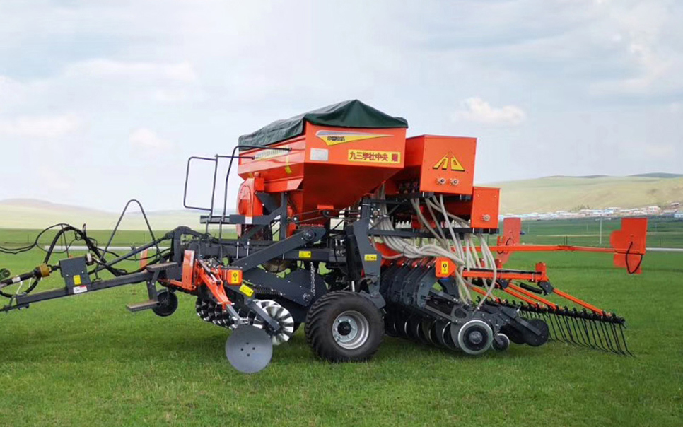 標(biāo)題：9BM-3.0型免耕補(bǔ)播改良機(jī)
瀏覽次數(shù)：28985
發(fā)表時(shí)間：2016-06-14