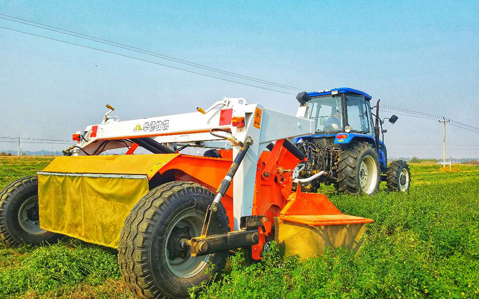 標題：9GBXQ-3.0型旋轉(zhuǎn)式切割壓扁機
瀏覽次數(shù)：106
發(fā)表時間：2023-12-12