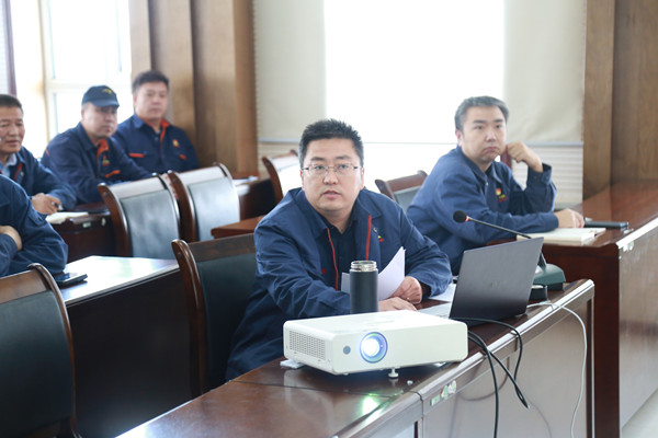 照片1_副本.jpg 照片1_副本.jpg